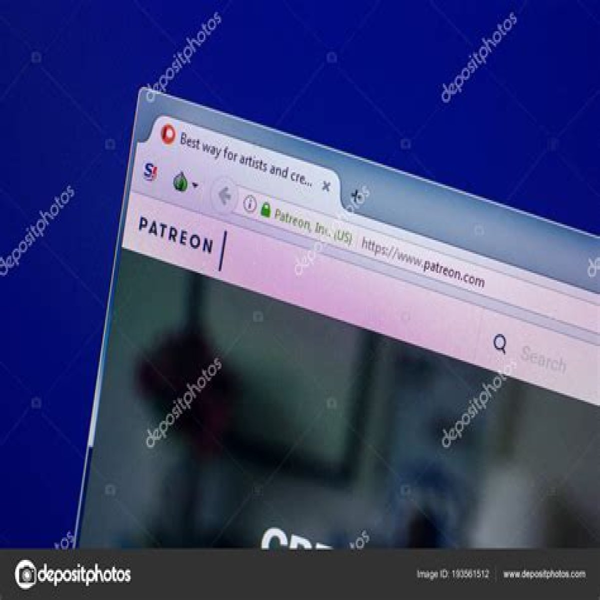 HTML